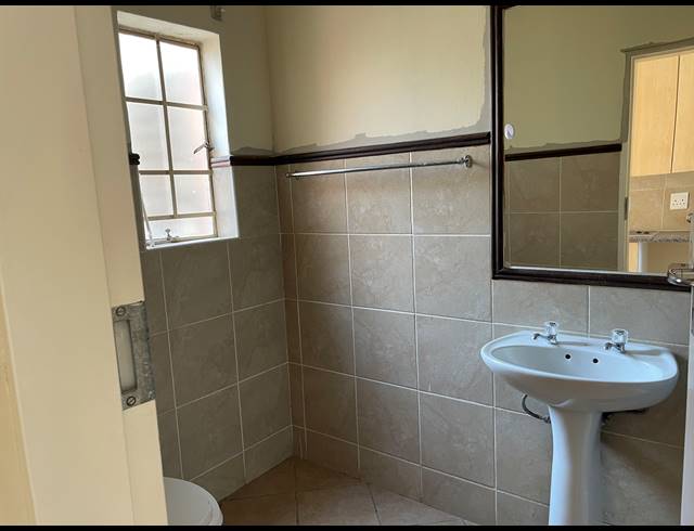 1 BEDROOM APARTMENT FOR SALE IN THE ORCHARDS